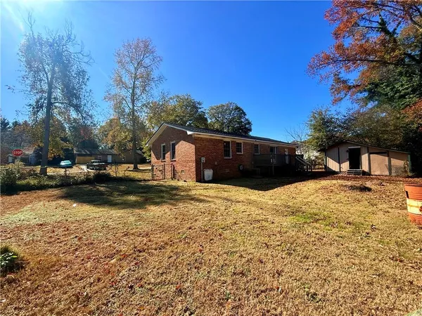 $209,800 | 6205 Fieldcrest Drive, Morrow, GA 30260