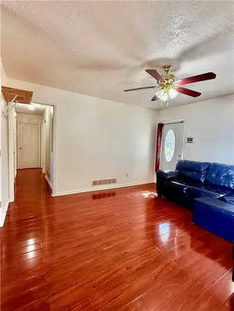 $209,800 | 6205 Fieldcrest Drive, Morrow, GA 30260