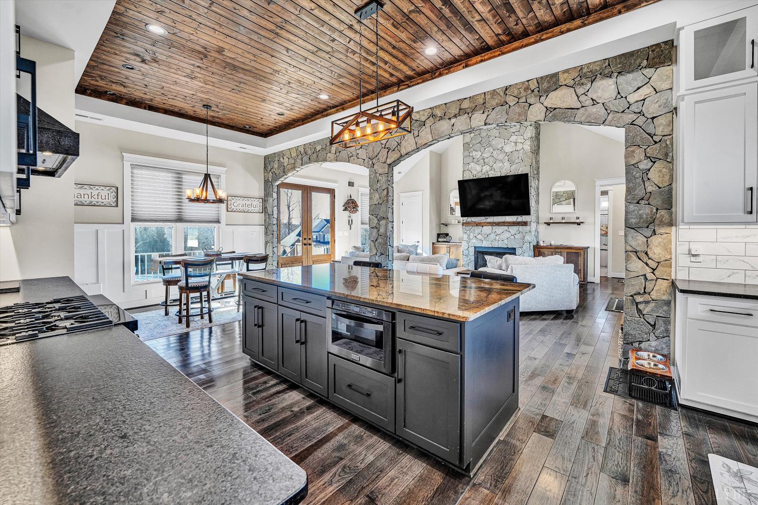 119 Ralls Apple Lane Madison Heights, VA 24572 - Photo 23 of 79