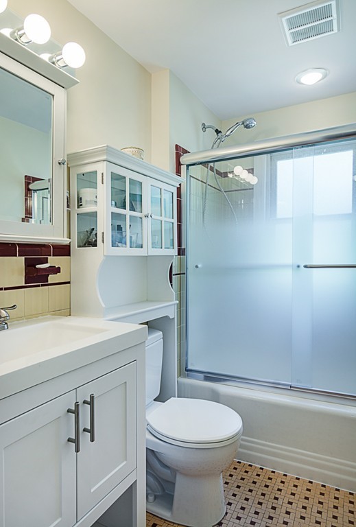 65 High Street Winchester, MA 01890 - Photo 14 of 29