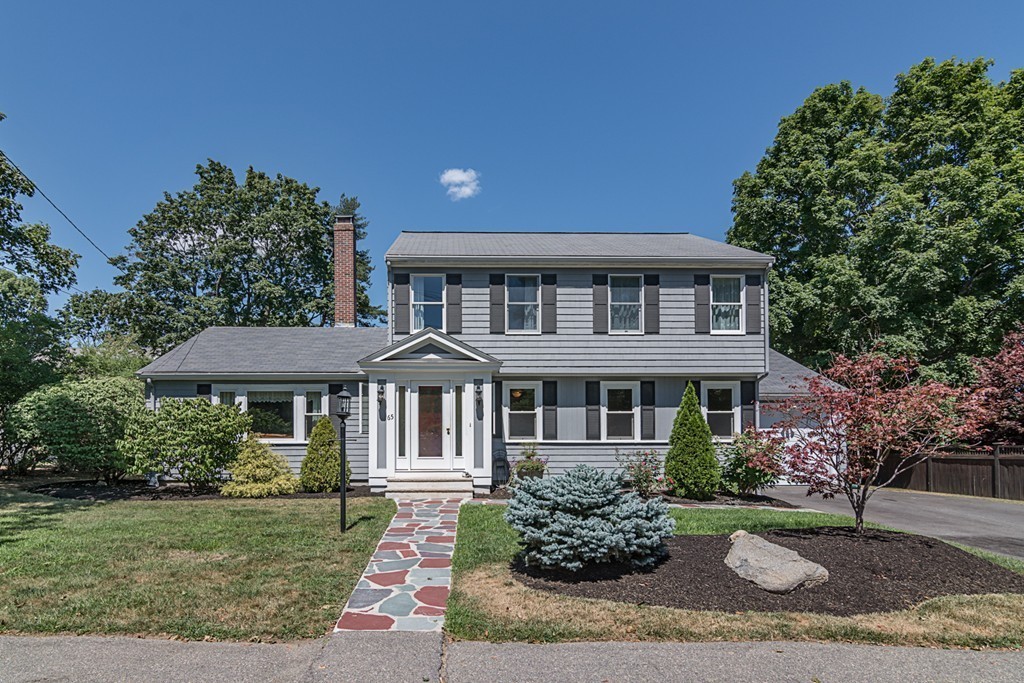 65 High Street Winchester, MA 01890 - Photo 2 of 29