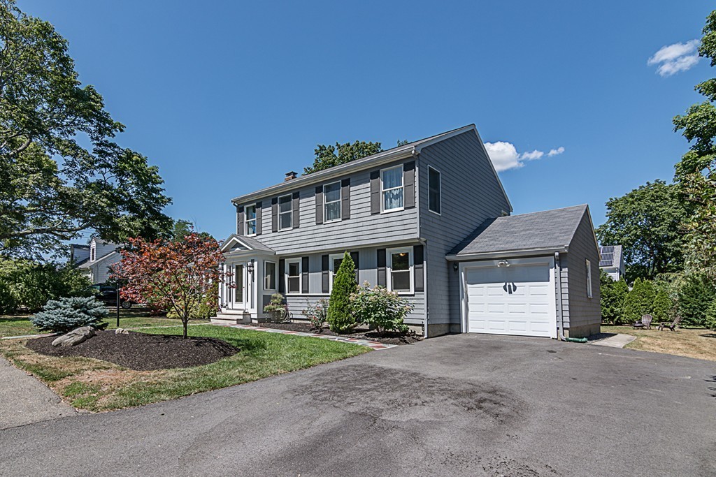 65 High Street Winchester, MA 01890 - Photo 4 of 29