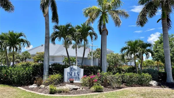 $467,700 | 85 Vivante Boulevard, Unit 8534, Punta Gorda, FL 33950