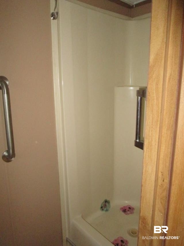 20705 Greek Cemetery Road Robertsdale, AL 36567 - Photo 15 of 25 View of full bath