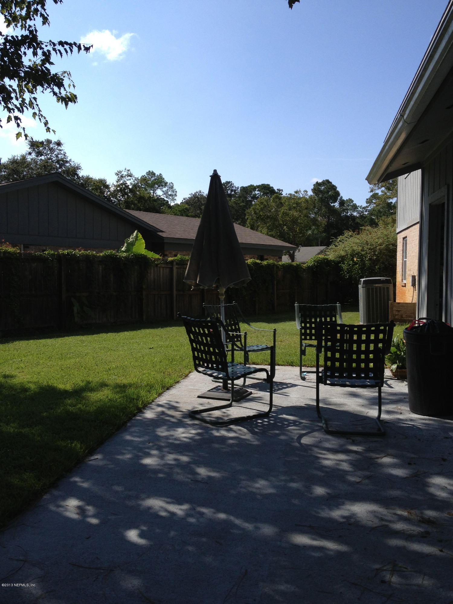 10564 Hampton Road Jacksonville, FL 32257 - Photo 14 of 15 backyard