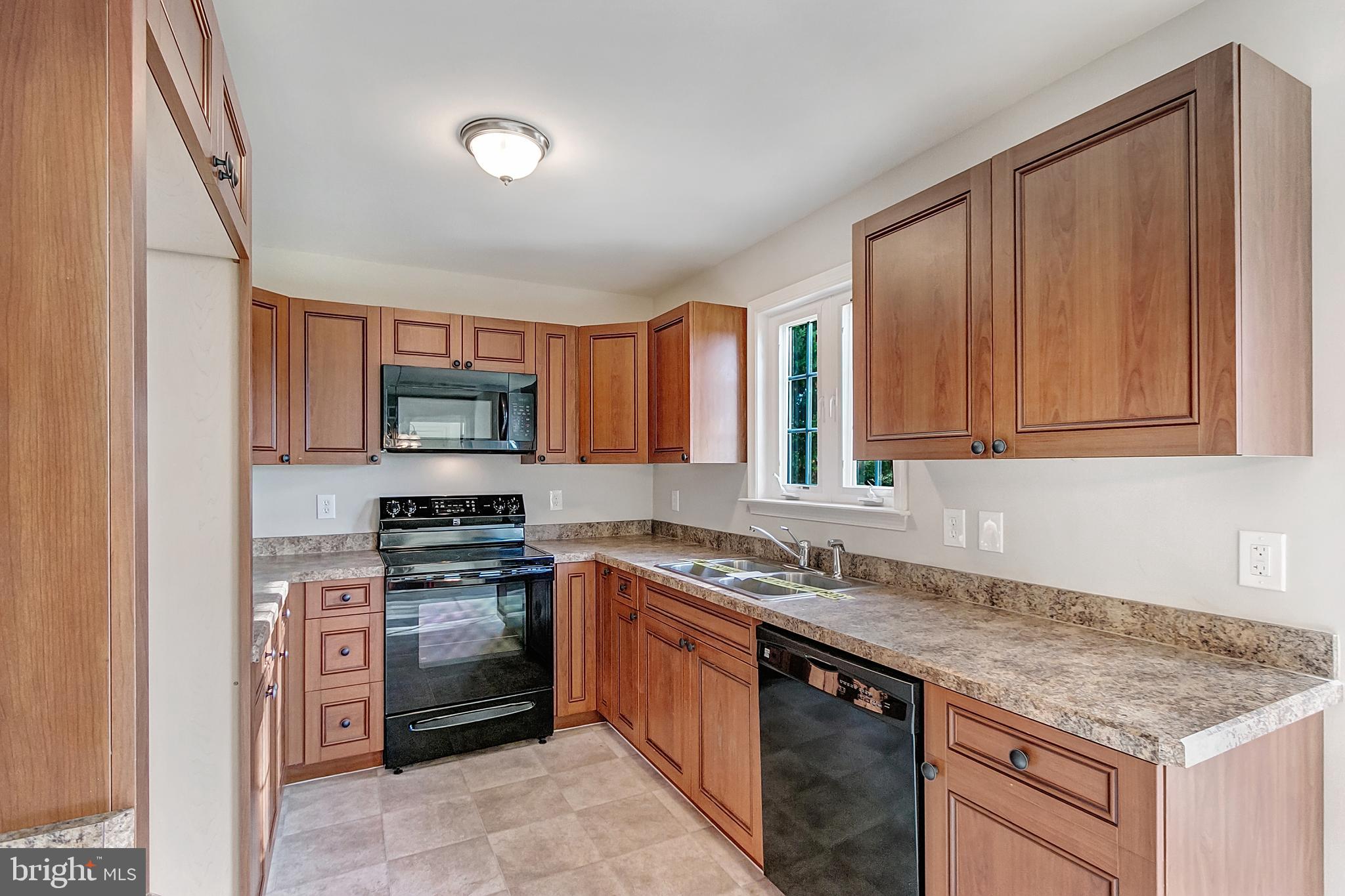 1944 Crystal Beach Road Earleville, MD 21919 - Photo 3 of 33 Gallery Image 3