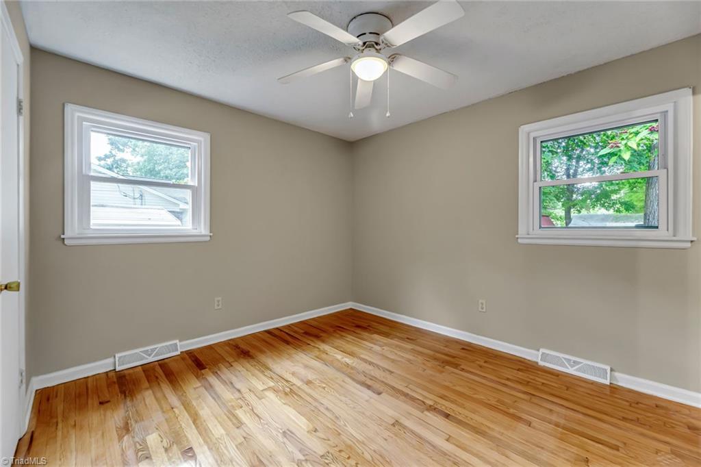 624 Mace Road Mebane, NC 27302 - Photo 11 of 32 Gallery Image 11