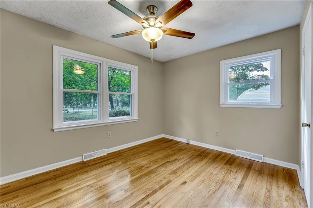624 Mace Road Mebane, NC 27302 - Photo 15 of 32 Gallery Image 15