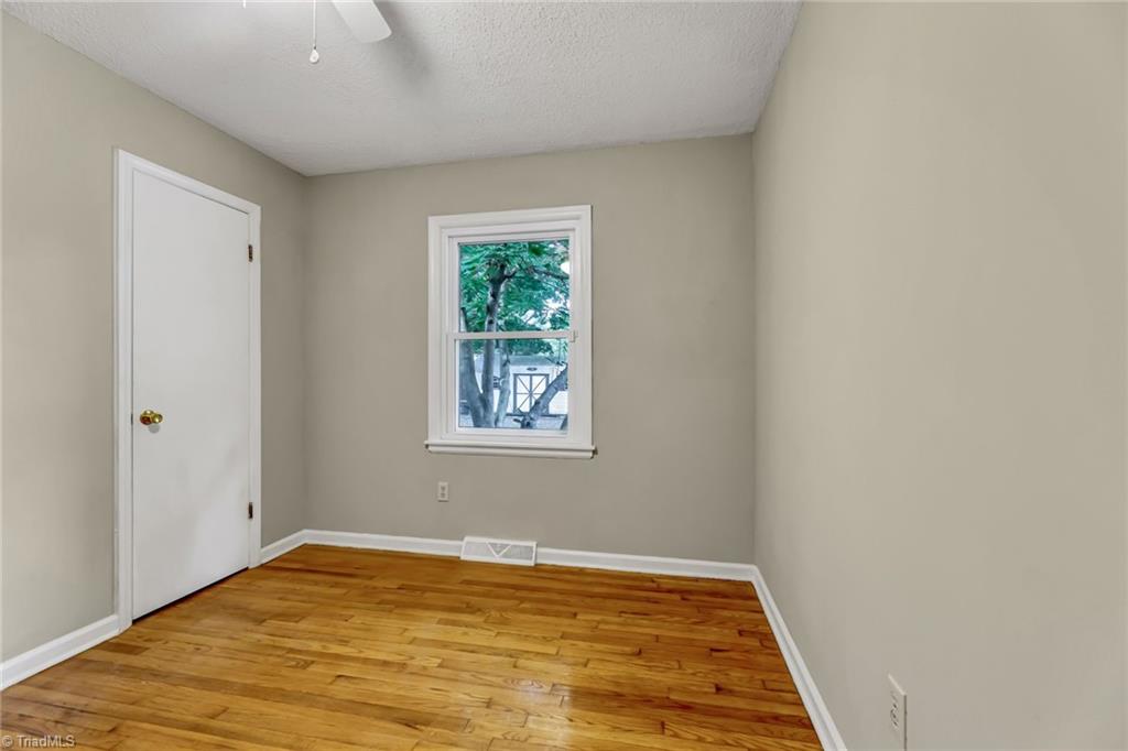 624 Mace Road Mebane, NC 27302 - Photo 17 of 32 Gallery Image 17