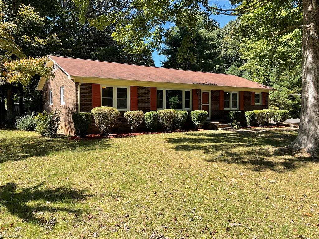 624 Mace Road Mebane, NC 27302 - Photo 2 of 32 Gallery Image 2