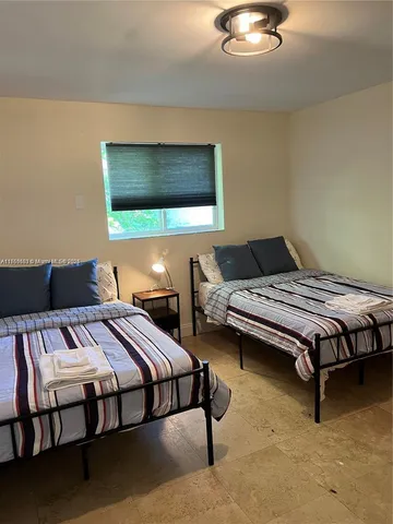 $2,150 | 680 Southwest 10th Street, Unit 7, Miami, FL 33130