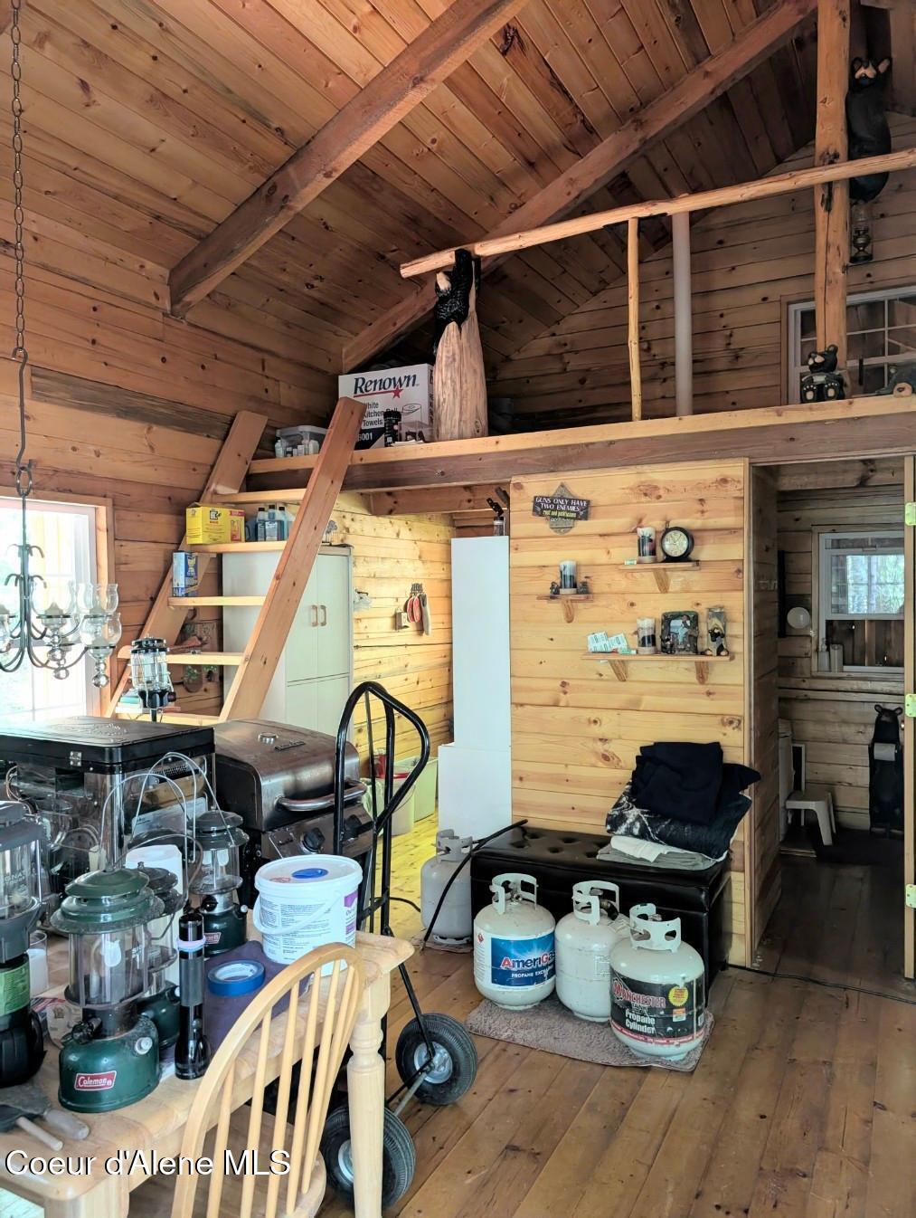 1628 Morris Road Naples, ID 83847 - Photo 10 of 36 Headed up to the upper loft