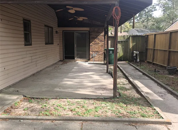 $2,000 | 2917 Bassingham Drive, Houston, TX 77339
