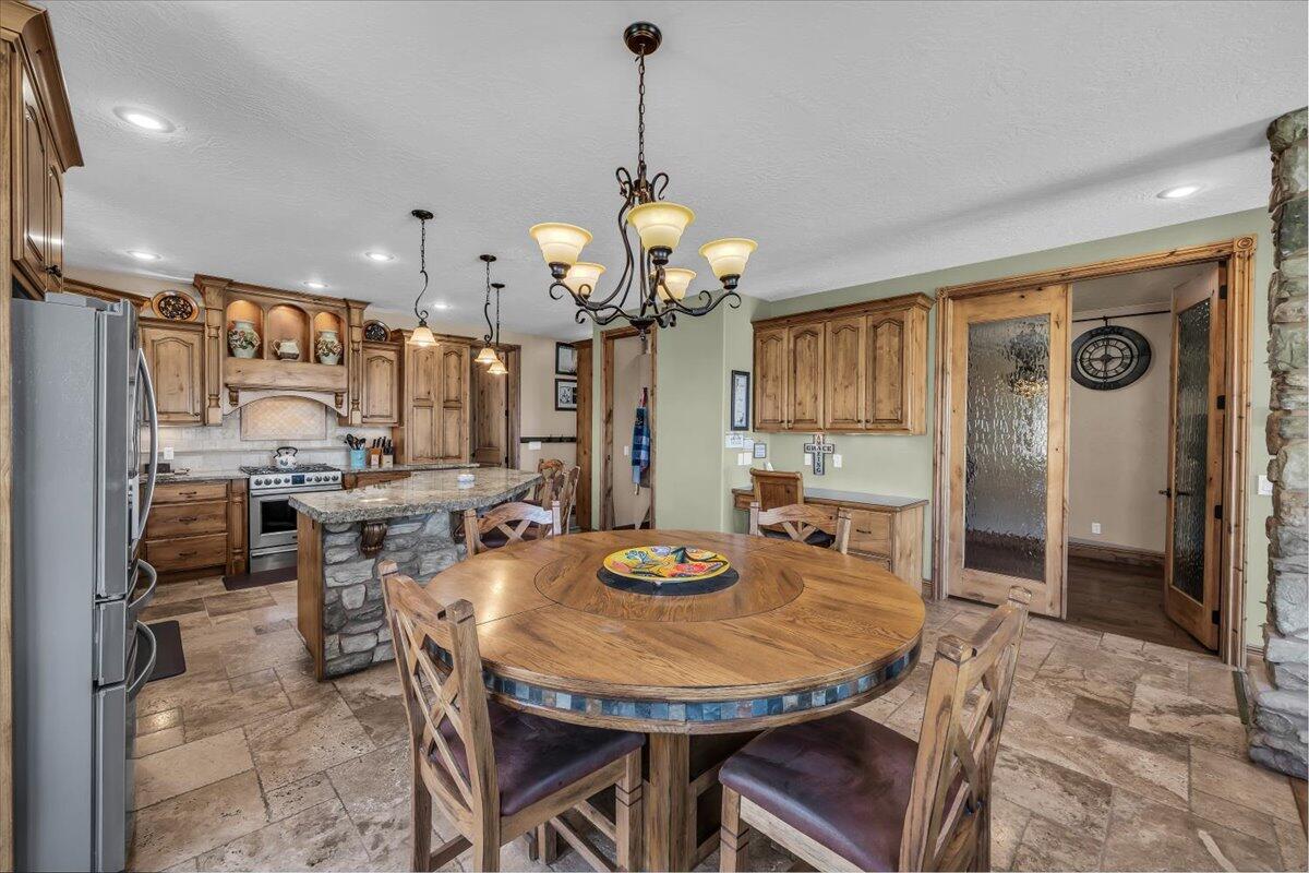 811 Canyon Ridge Drive Cedar City, UT 84721 - Photo 25 of 79 32-H-32