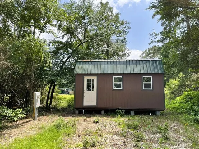 a view of road view with outdoor space