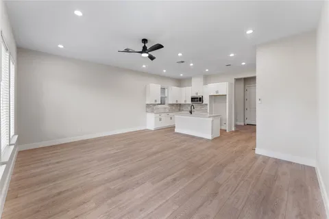 $599,900 | 8306 Comal Street, Houston, TX 77051