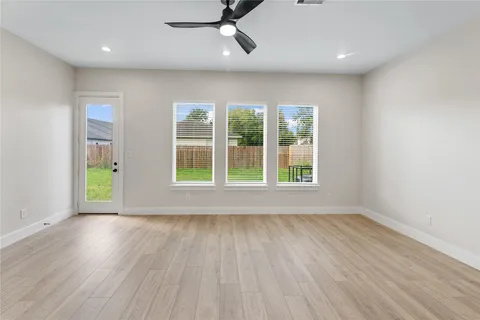 $599,900 | 8306 Comal Street, Houston, TX 77051