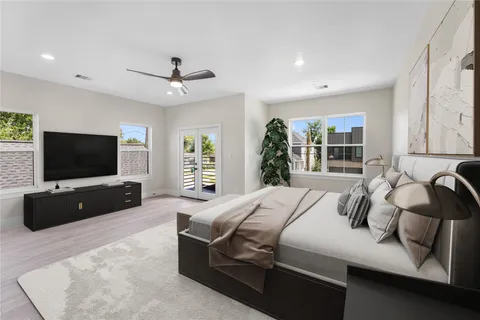 $599,900 | 8306 Comal Street, Houston, TX 77051