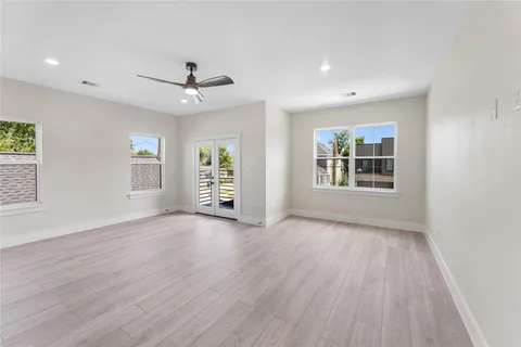 $599,900 | 8306 Comal Street, Houston, TX 77051