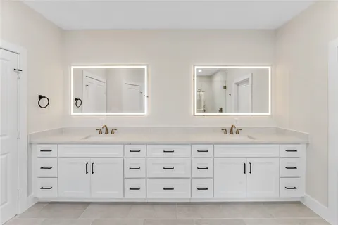 $599,900 | 8306 Comal Street, Houston, TX 77051