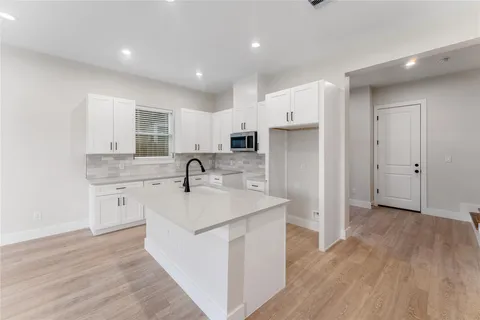 $599,900 | 8306 Comal Street, Houston, TX 77051