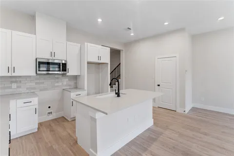 $599,900 | 8306 Comal Street, Houston, TX 77051