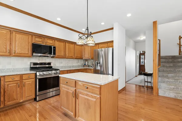 $510,000 | 411 Oak Grove Circle, Wauconda, IL 60084