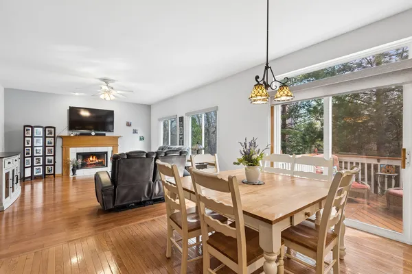 $510,000 | 411 Oak Grove Circle, Wauconda, IL 60084