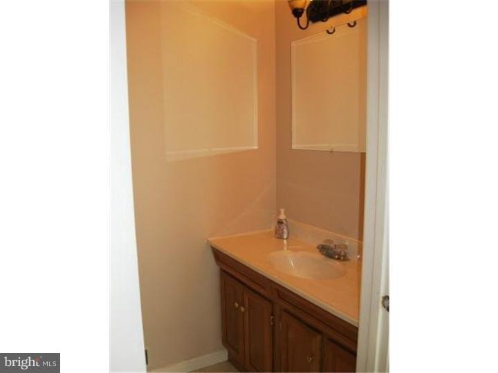 241 Sylvan Street Riverside, NJ 08075 - Photo 8 of 21 Bathroom