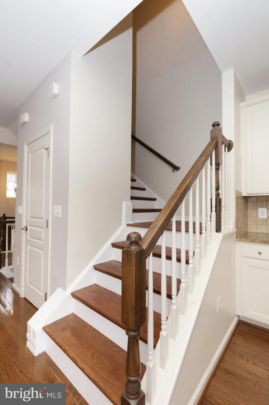 8321 Scotland Loop Manassas, VA 20109 - Photo 11 of 42 Upstairs