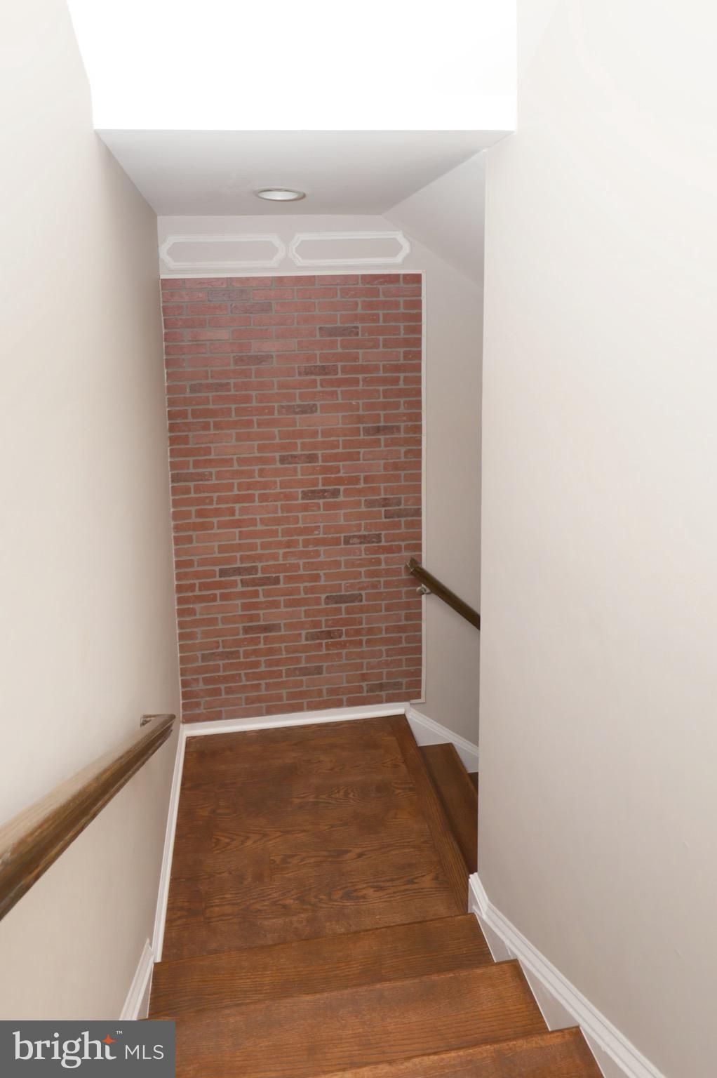 8321 Scotland Loop Manassas, VA 20109 - Photo 21 of 42 Entrance to basement/Garage