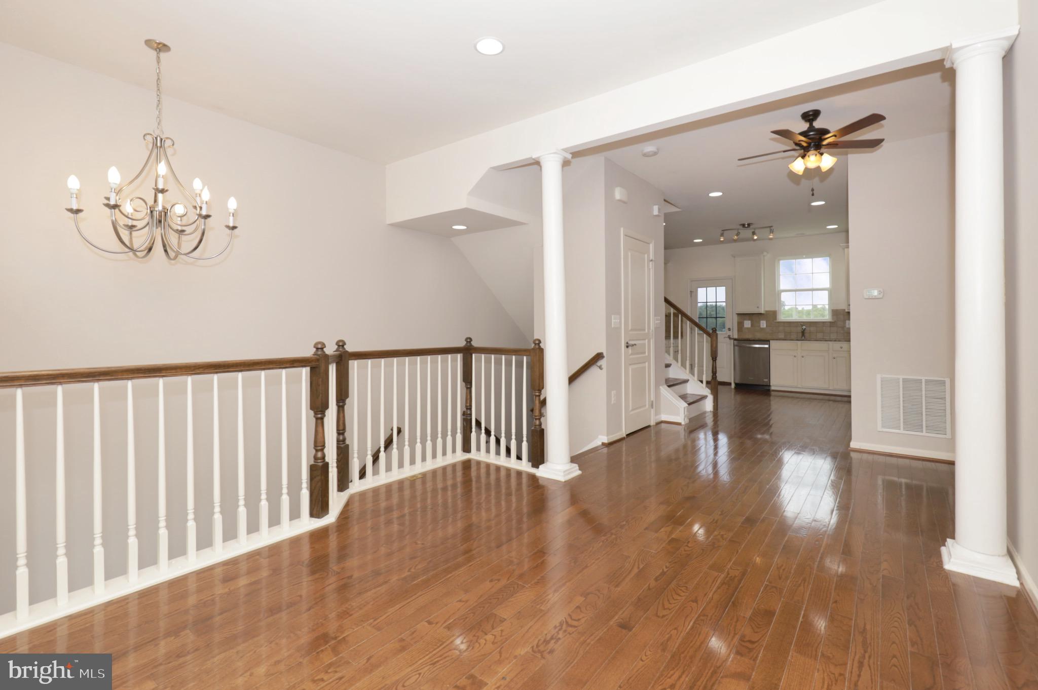 8321 Scotland Loop Manassas, VA 20109 - Photo 6 of 42 Gallery Image 6