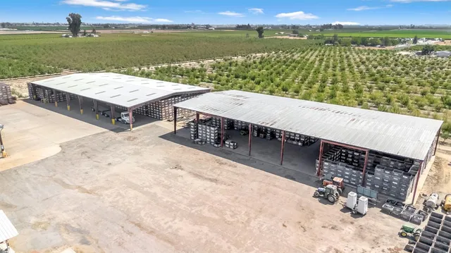 $2,250,000 | 6658 South Peach Avenue, Fresno, CA 93725