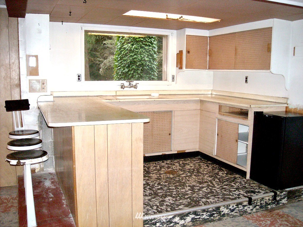 2622 Rocky Point Road Northwest Bremerton, WA 98312 - Photo 16 of 24 Gallery Image 16