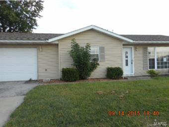 1212 West Pontoon Road Granite City, IL 62040 - Photo 1 of 12 Gallery Image 1