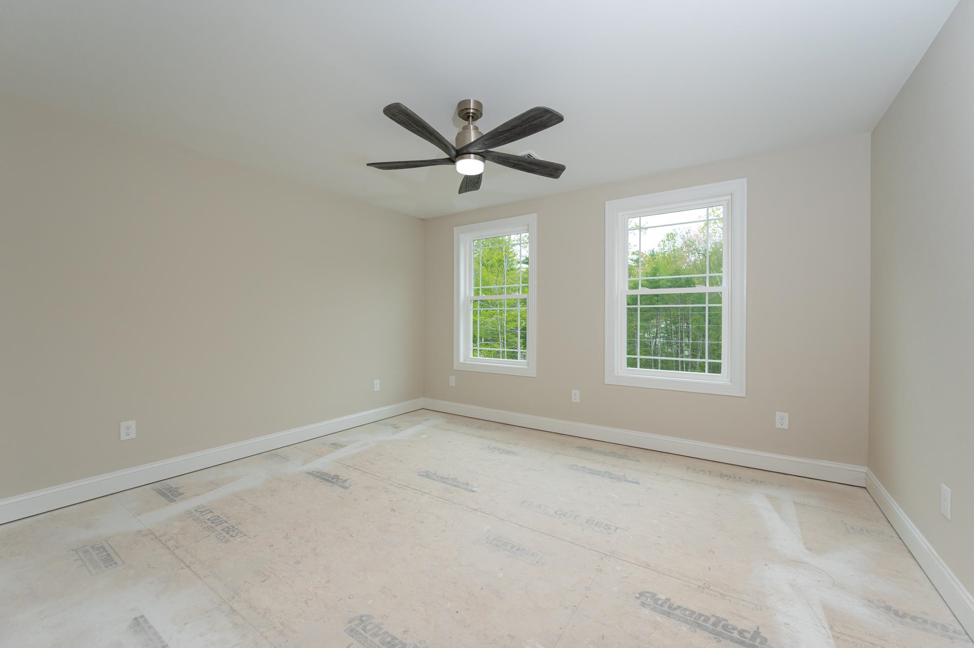 211 North Road Sandown, NH 03873 - Photo 28 of 52
