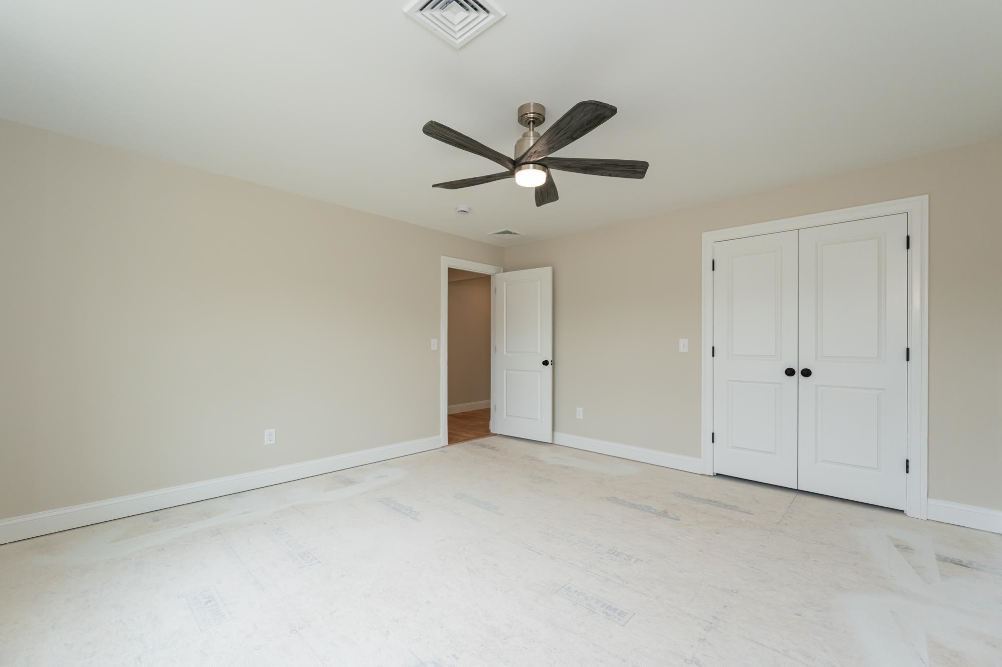 211 North Road Sandown, NH 03873 - Photo 29 of 52