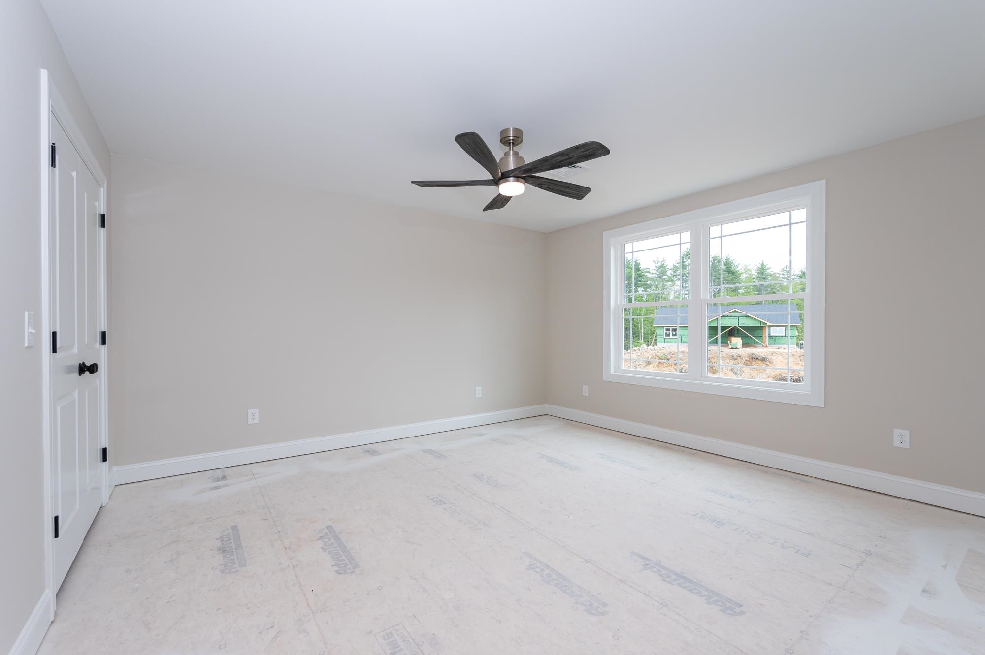 211 North Road Sandown, NH 03873 - Photo 32 of 52