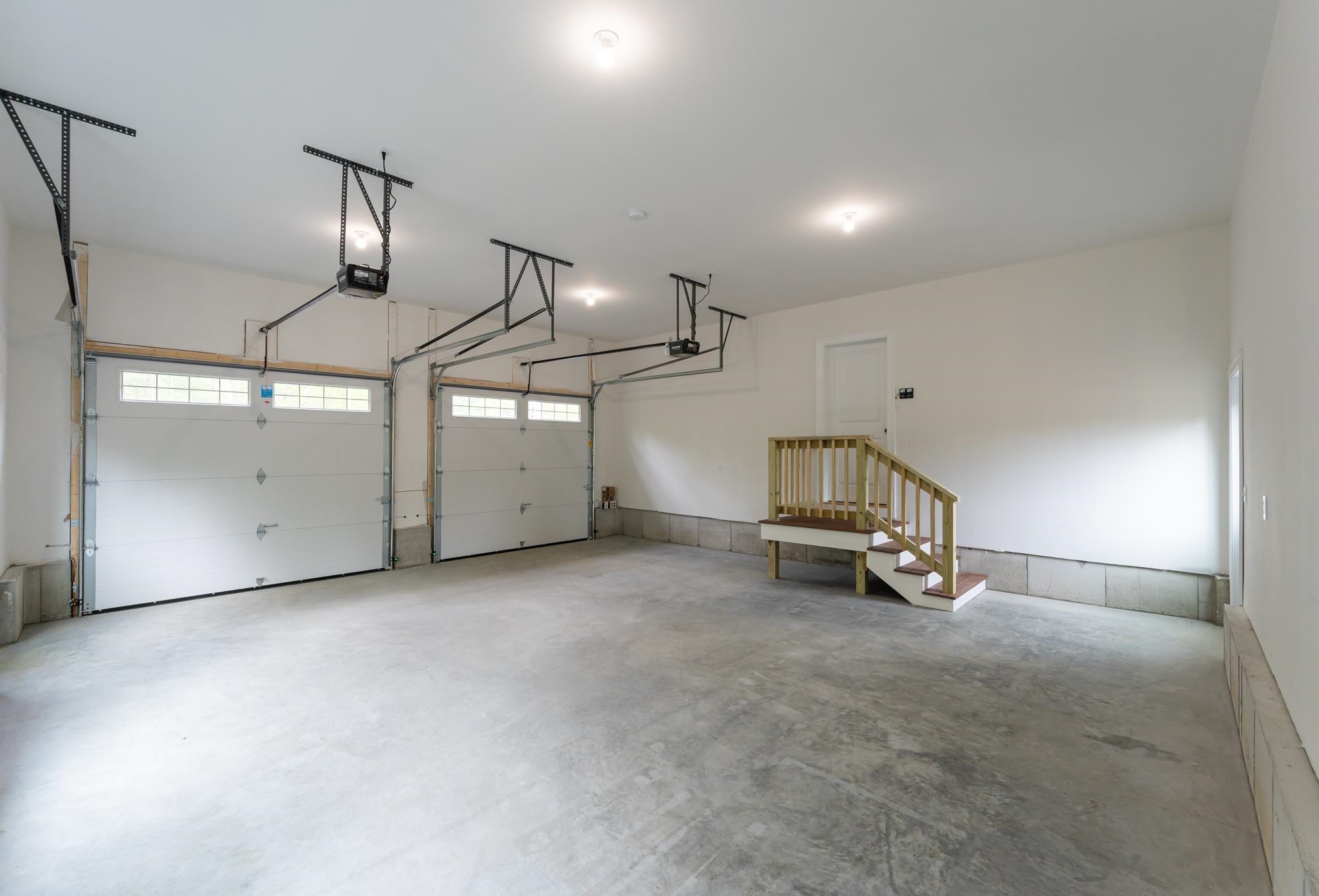 211 North Road Sandown, NH 03873 - Photo 40 of 52