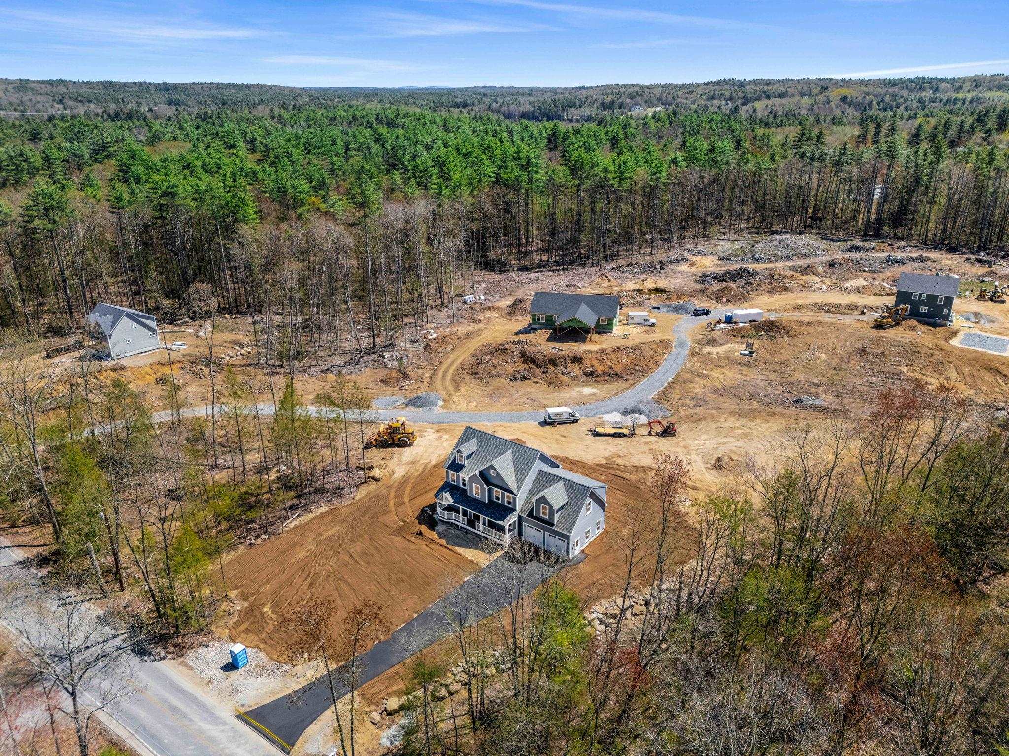 211 North Road Sandown, NH 03873 - Photo 48 of 52