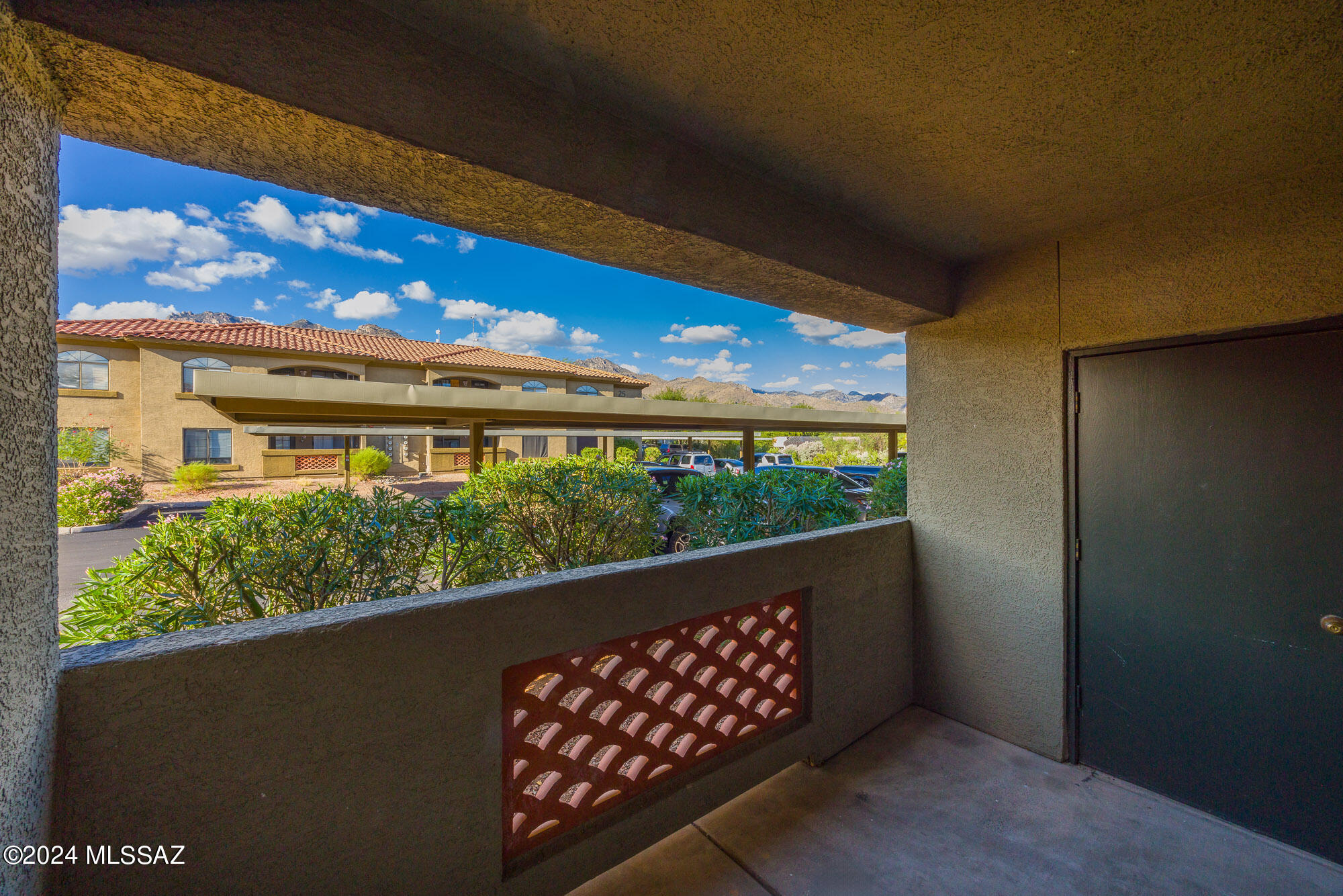 5751 North Kolb Road, Unit 24103 Tucson, AZ 85750 - Photo 16 of 17
