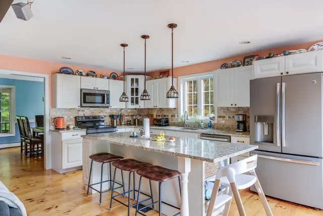 $576,500 | 40 Brown Road, Temple, NH 03084