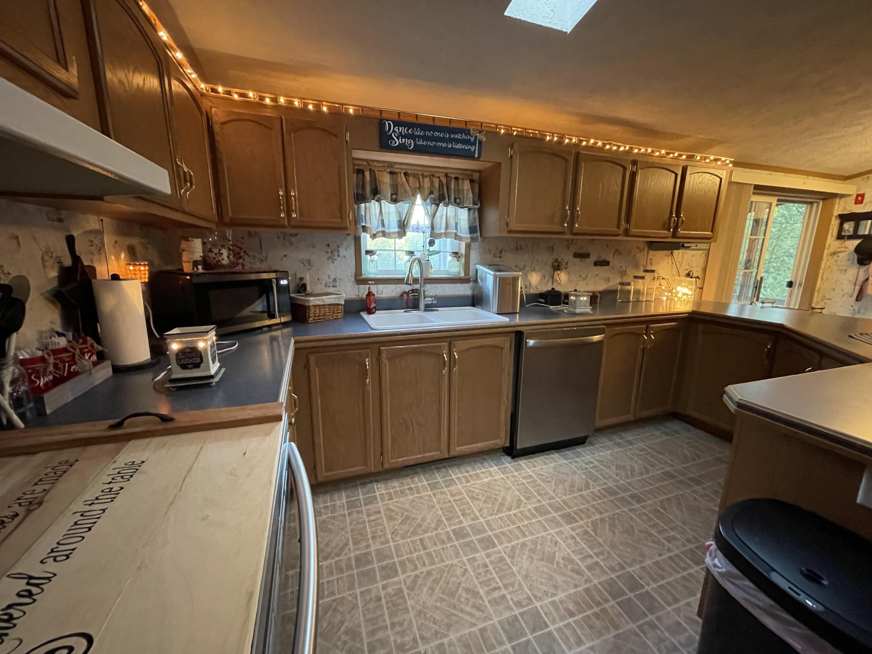 608 River Road Sebec, ME 04481 - Photo 12 of 68 IMG_8271