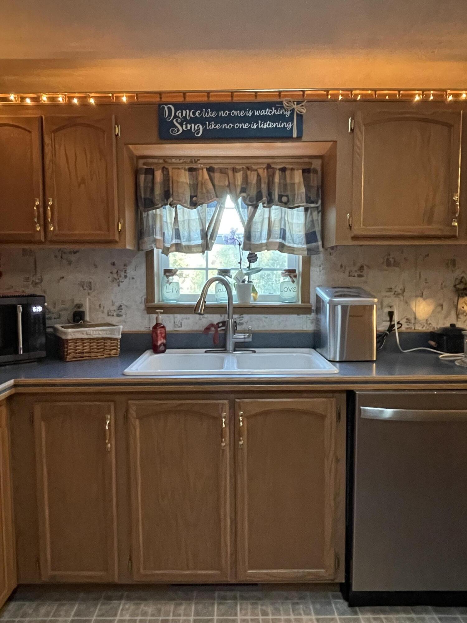 608 River Road Sebec, ME 04481 - Photo 15 of 68 IMG_8274