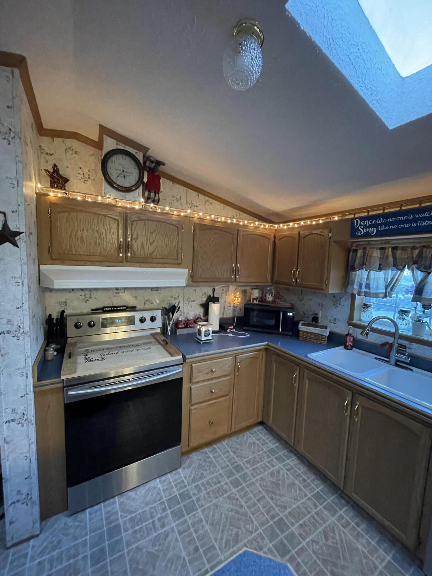 608 River Road Sebec, ME 04481 - Photo 18 of 68 IMG_8270