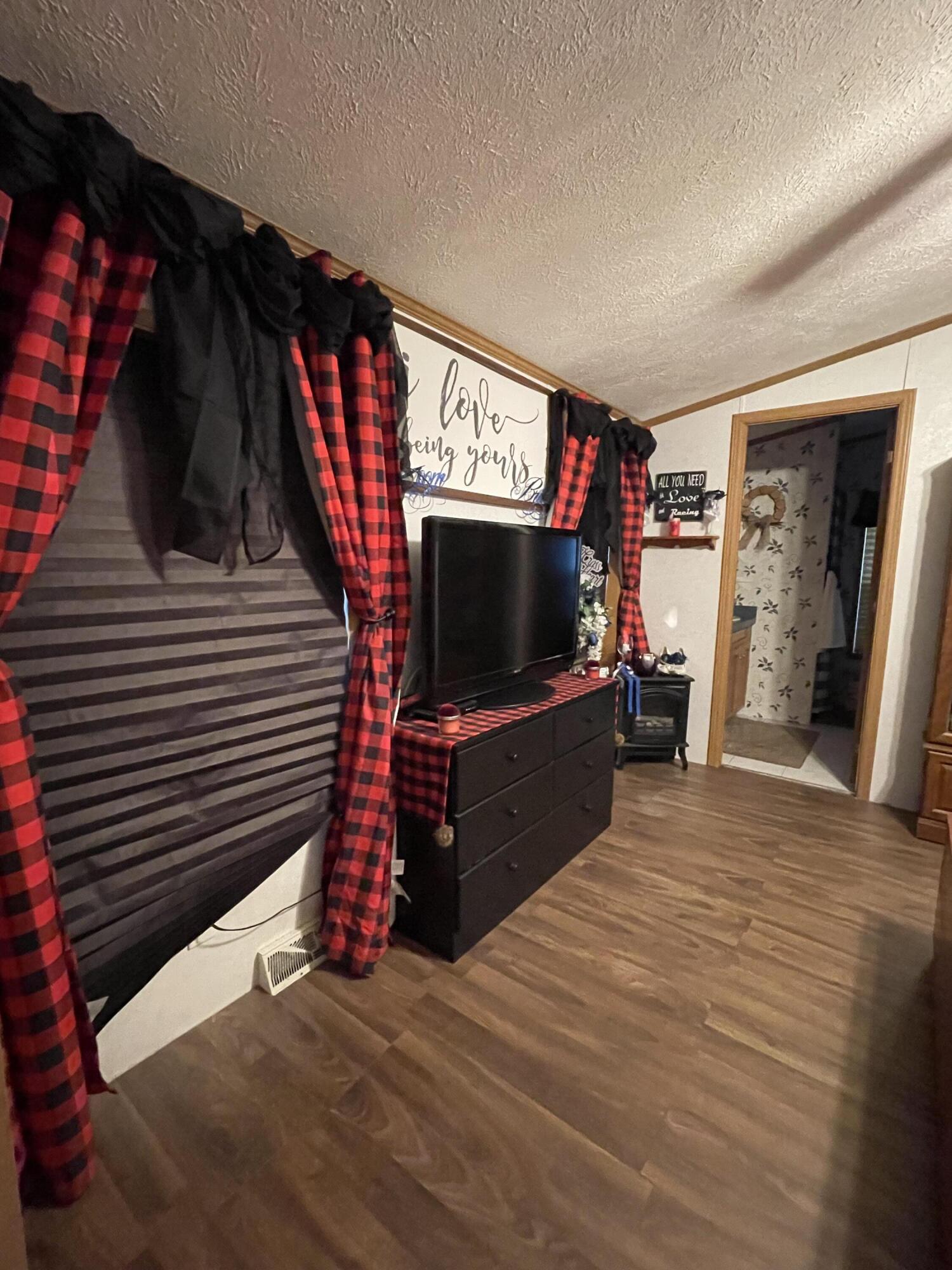 608 River Road Sebec, ME 04481 - Photo 36 of 68 IMG_8289