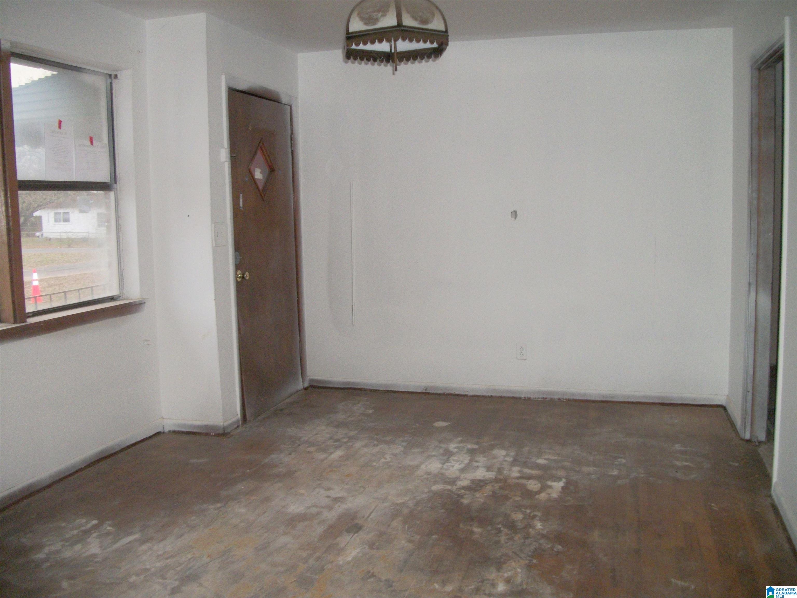 1702 Long 12th Street Bessemer, AL 35020 - Photo 3 of 11