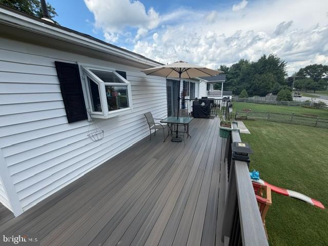 3443 Augusta Road Manchester, MD 21102 - Photo 40 of 49 Deck