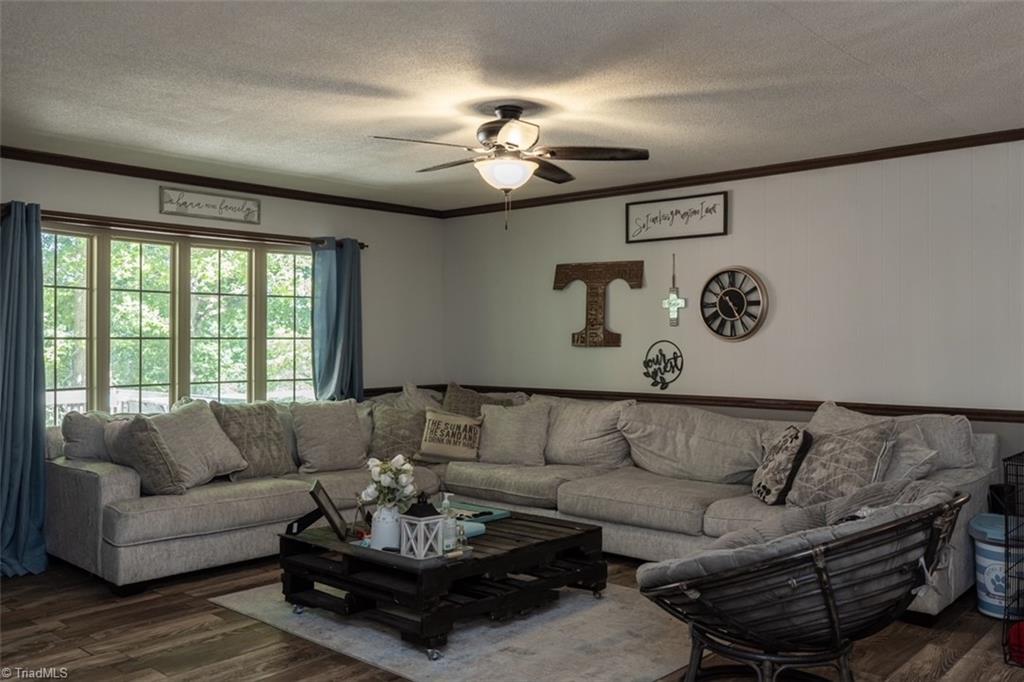 3118 Allred Road Lexington, NC 27292 - Photo 3 of 29 Gallery Image 3