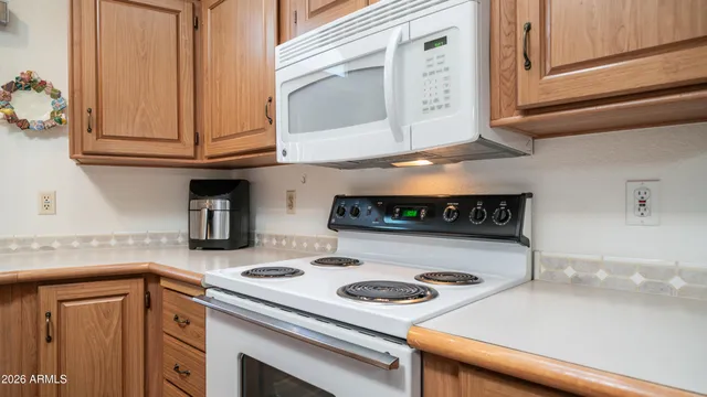 $174,900 | 923 Nickel Drive, Unit 923, Apache Junction, AZ 85119